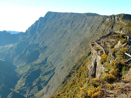 Vue sur Mafate du Ma�do