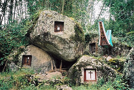 Tombeaux toraja