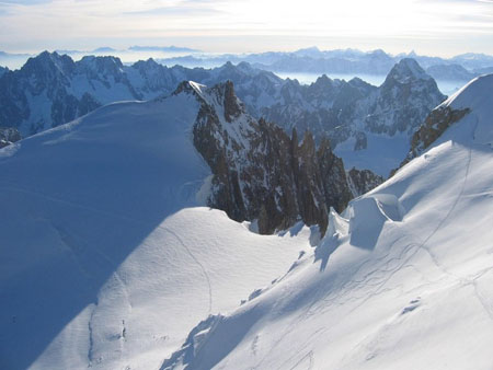 Le Mont Maudit, entre ombres et lumi�res