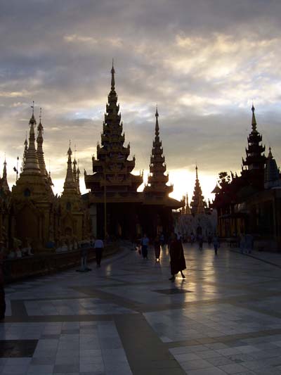 La nuit tombe sur Schwedigon