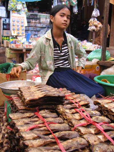 La vendeuse de poissons secs