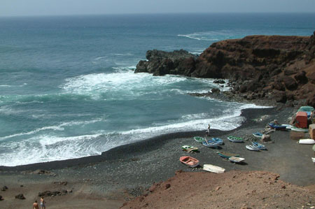 Plage "noire" � Lanzarote
