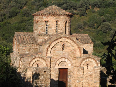 Charme d'une �glise perdue au fin fond de la Cr�te