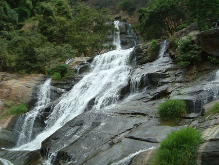 La cascade de Rawana Ella