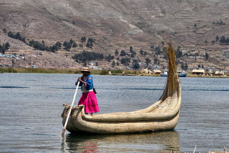 Les Uros, peuple de p�cheurs 