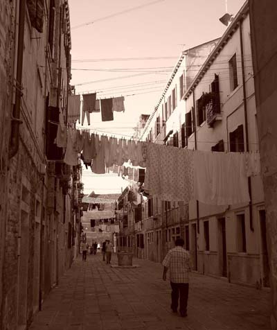 Au d�tour d'une Ruelle