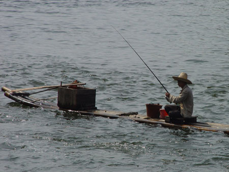 P�cheur sur la Rivi�re Li