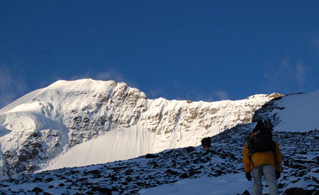 Ascension du Kang Yatse