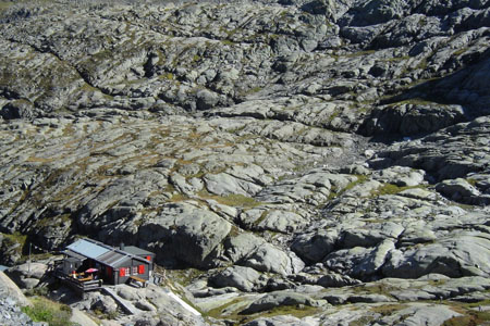 Au milieu des pierres