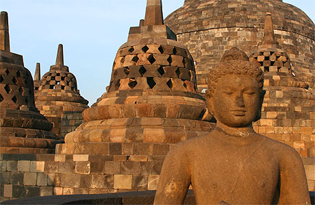 Lever de soleil � Borobudur