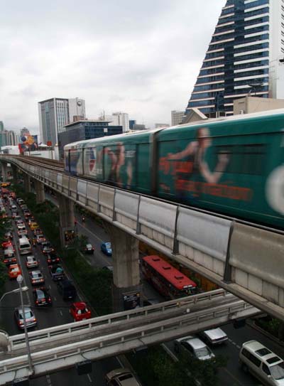 Le sky train