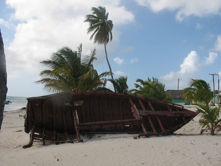 Barque �chou�e � Mano Juan