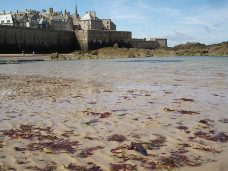 Plage � Saint-Malo