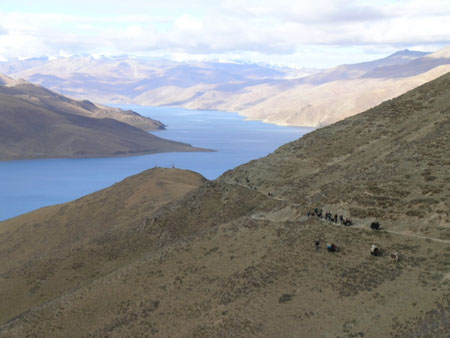 Yamdrok-tso 