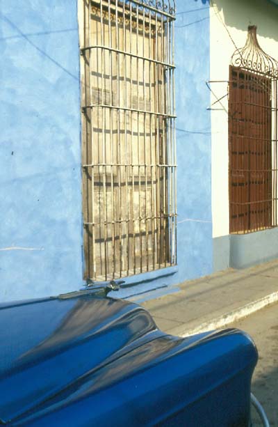 Bleue sur bleu..