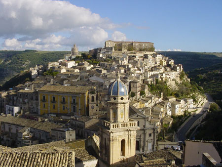 La ville sur la colline