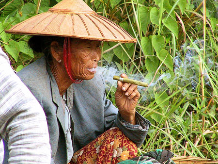 Fumeuse de cheerot
