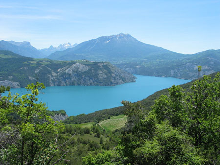 Lac de Serre Pon�on