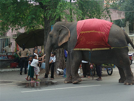 Sc�ne de rue Cambodgienne
