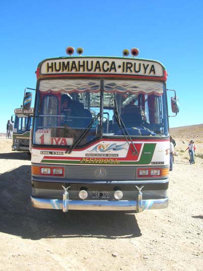 Un bus aux couleurs locales!