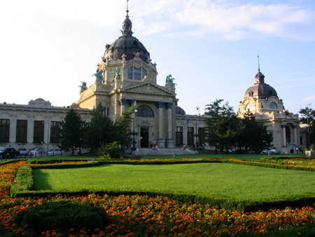 Bains szechenyi