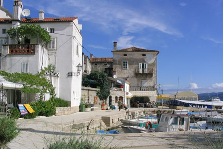 Le vieux village de Valun