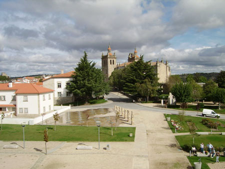 Cath�drale de Miranda