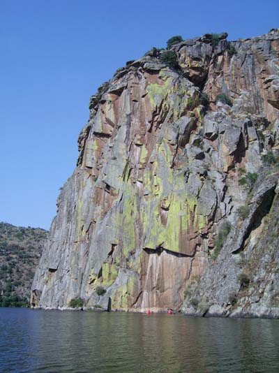Falaise-Douro