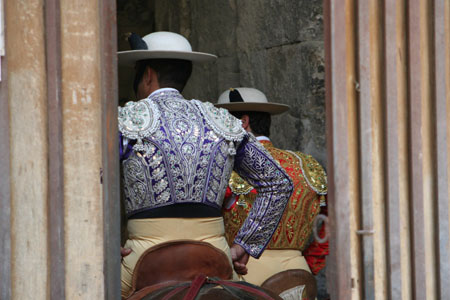 Les picadors entrant dans l'ar�ne