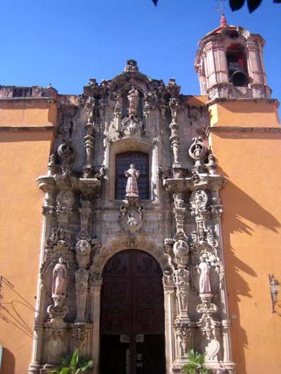 Fa�ade de l'eglise San Fernando