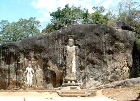 Falaises sculpt�es de Bouddha