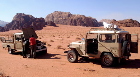 4x4x2