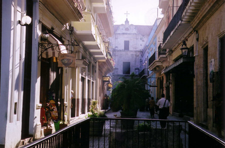 Ambience mysthique dans les rues de la Havane
