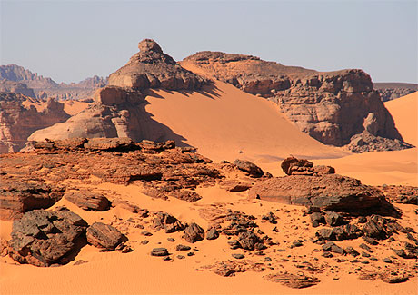 Sable et rochers