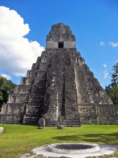 Pyramide � Tikal