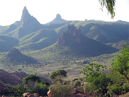 Paysage vers Rhumsiki!