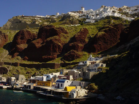 Le petit port de Ammoudi