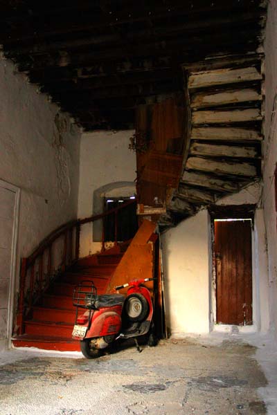 Entr�e d'habitation. Vieille ville. Rhodes