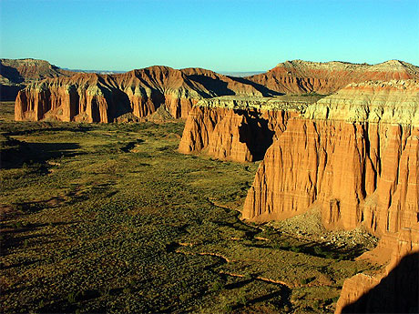 Upper cathedral valley overlook