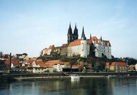 Le fleuve Elbe et le ch�teau