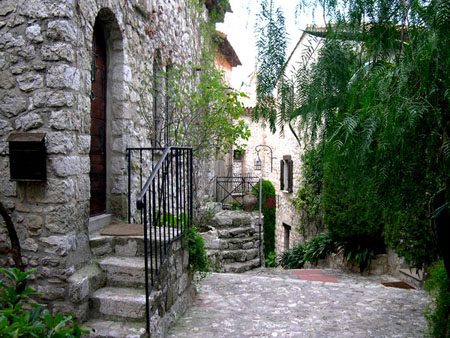 Eze