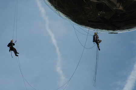 Voltigeurs de l' Atomium