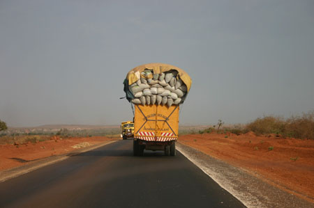 TRANSPORT ROUTIER SENEGALAIS