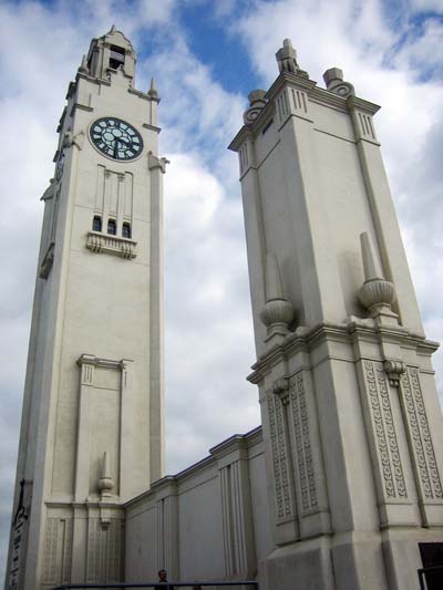 Tour de l'Horloge dans le Vieux Montr�al