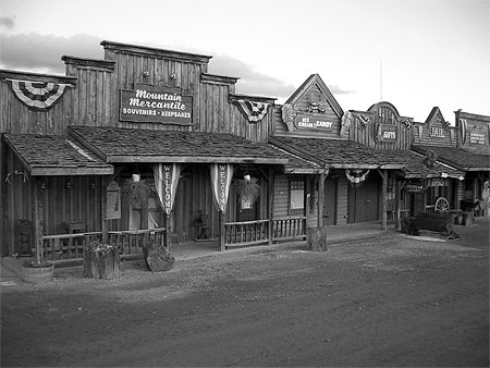 Bryce Canyon Saloons