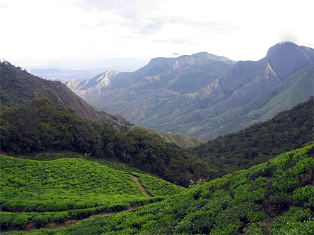 Vue sur les montagnes de Mounar