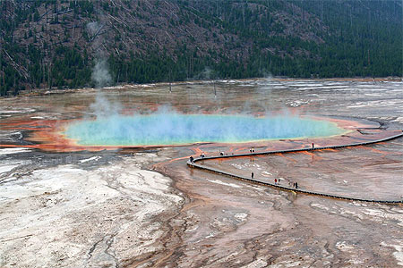 midway geyser basin - yellowstone