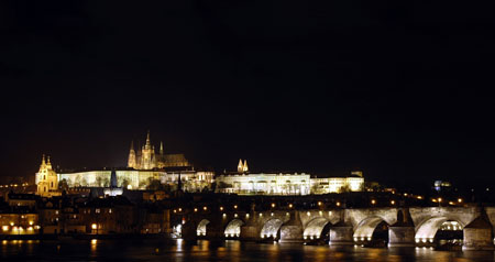 Pont Charles et Ch�teau