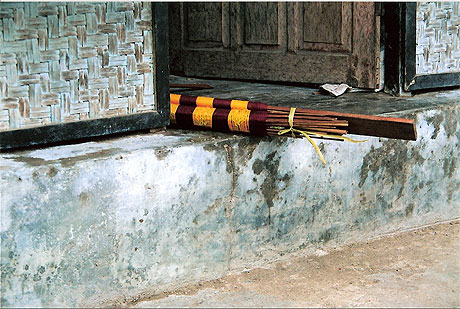 M�tier � tisser dans un village Sasak