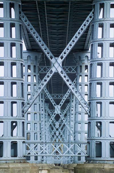 D�tail du pont sur la Dordogne